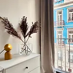 New 2br Fancy Luminous W/ Ac | By Airnest 아파트 리스본